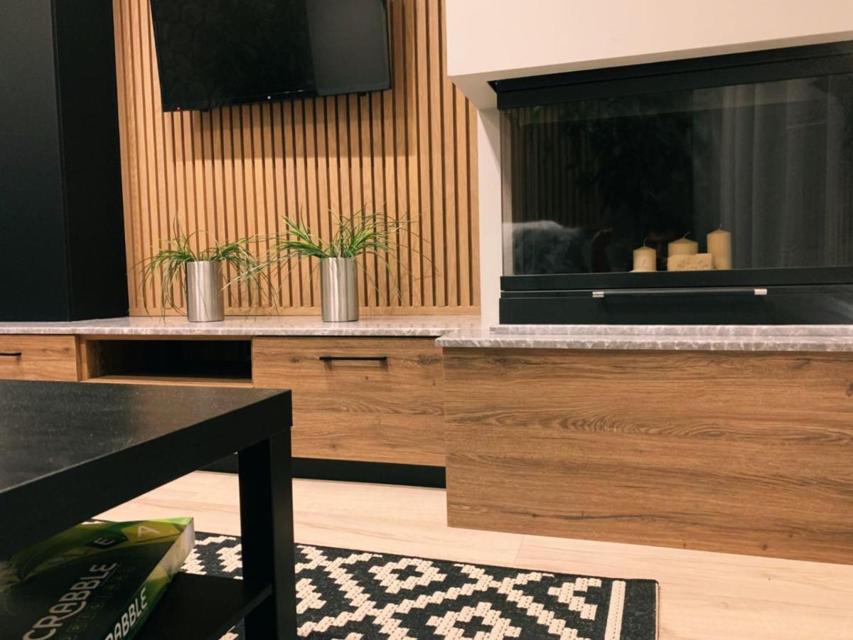 Luxury Townhouse Suite Лариса Экстерьер фото